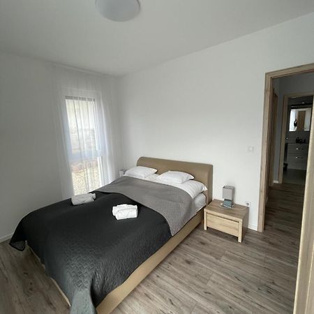 Paskom Apartmanhaz Nyergesujfalu Exterior photo